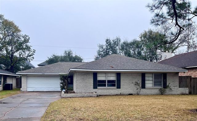 $2,950 | 4702 Holly Street | Bellaire