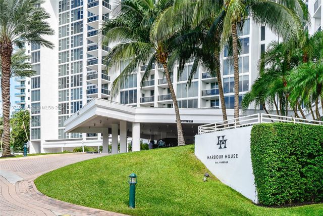 $895,000 | 10275 Collins Avenue, Unit 307 | Harbour House