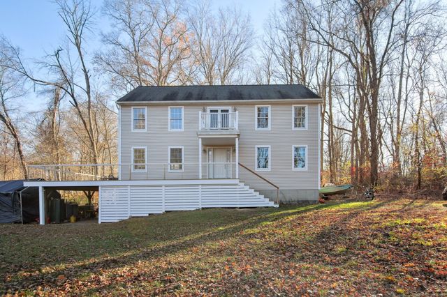 $419,900 | 39 Castle View Drive | Chester