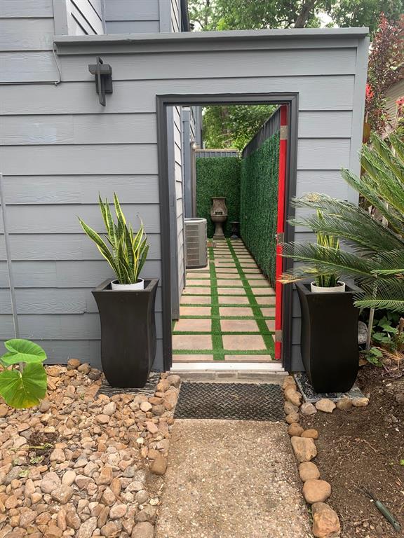 a view of a entryway door of the house