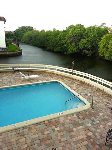 $2,200 | 1400 Northeast 54th Street, Unit 204 | Coral Ridge Isles