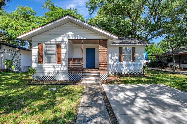 $250,000 | 1114 Pine Avenue | Georgetown Historic District