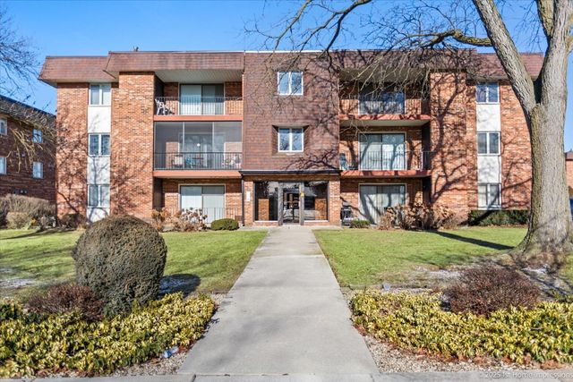 $189,900 | 9114 West 140th Street, Unit 204 | Orland Park