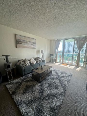 $2,000 | 19380 Collins Avenue, Unit 614 | Sunny Isles Beach