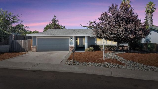 $475,000 | 5907 Woodbridge Way | Sunset Whitney