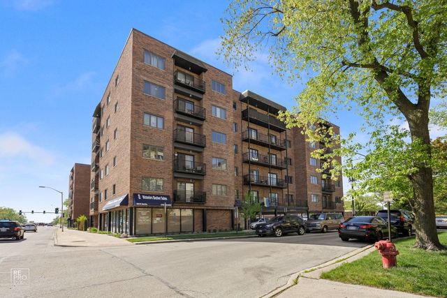 $182,900 | 7904 West North Avenue, Unit 407E | Elmwood Park