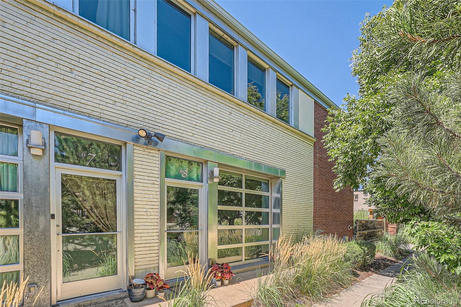 a house view with a outdoor space