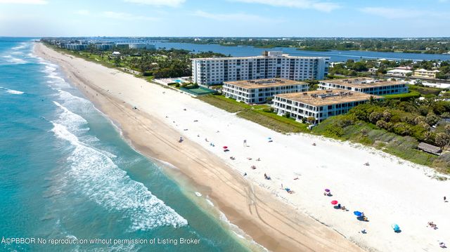 $1,950,000 | 2275 South Ocean Boulevard, Unit 304S | South Palm Beach - Palm Beach