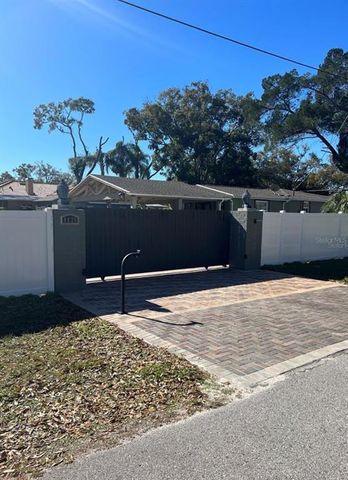 $700 | 8025 North Gomez Avenue, Unit B | Egypt Lake-Leto