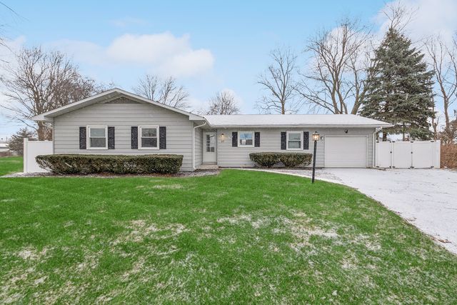 $209,999 | 69 Oakwood Drive | Pontiac