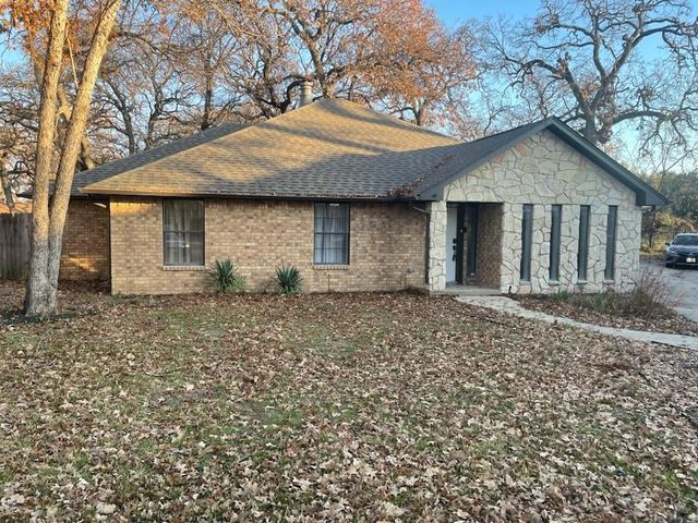 $429,900 | 1313 Quanah Street | Irving