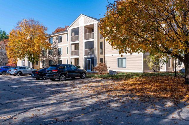 $235,000 | 19 Saco Street, Unit 94 | Conway Village