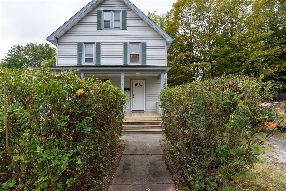 View of front of home featuring a porch