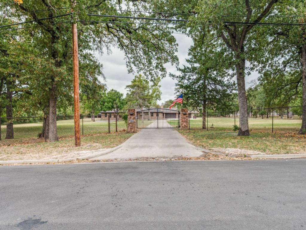 a view of a park with tree s