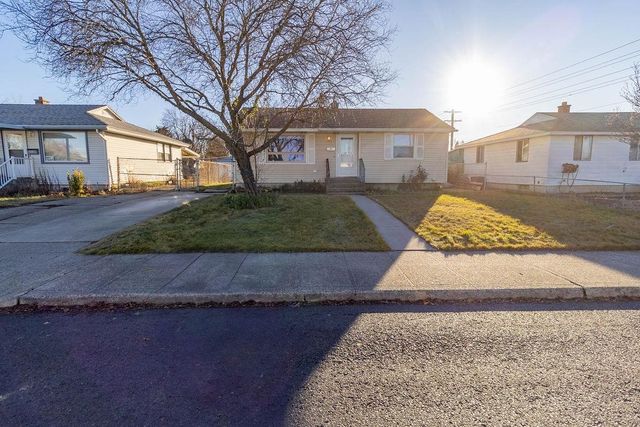 $295,000 | 606 East Decatur Avenue | Nevada Heights