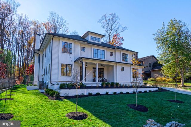 $4,250,000 | 6317 North Kensington Street | Franklin Park