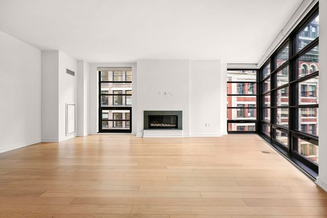 $1,625,000 | 580 Washington Street, Unit 702 | Midtown Boston