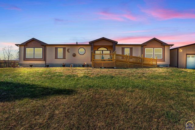 $359,500 | 4730 Shawguee Road | St. Marys Township - Pottawatomie County