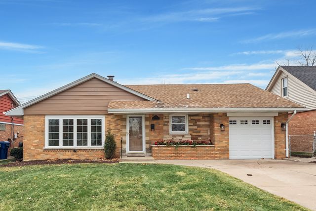 $350,000 | 11036 South Keeler Avenue | Oak Lawn