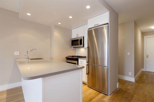 $5,500 | 784 Columbus Avenue, Unit 8C | Upper West Side