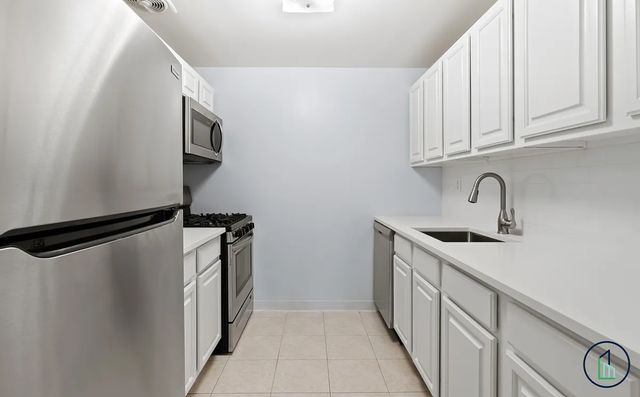 $2,573 | 1064 Bergen Avenue, Unit B | Georgetown