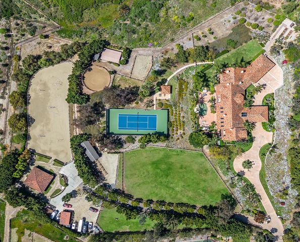 $9,995,000 | 5305 La Crescenta Road | Covenant