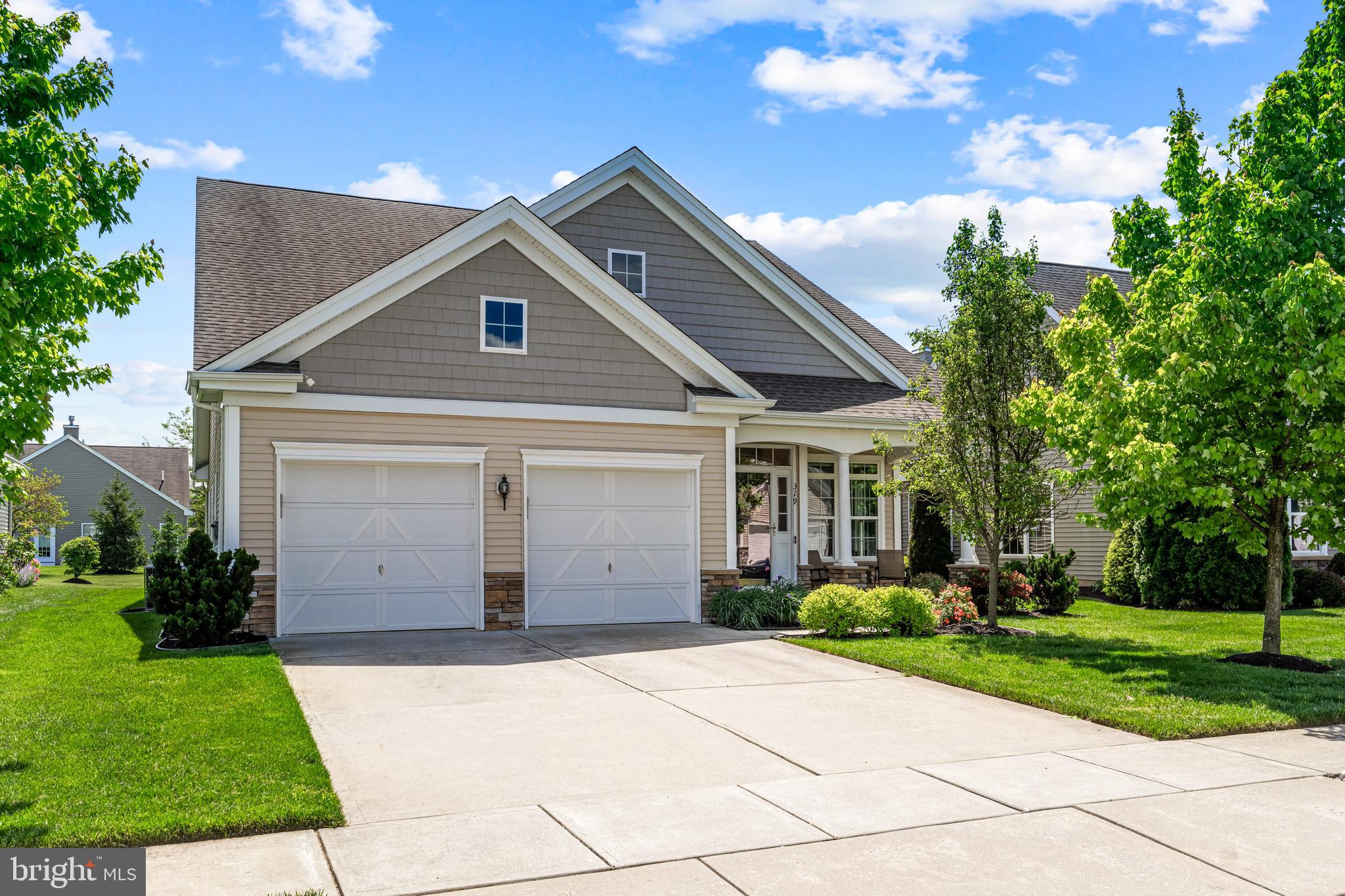 a house view with a outdoor space