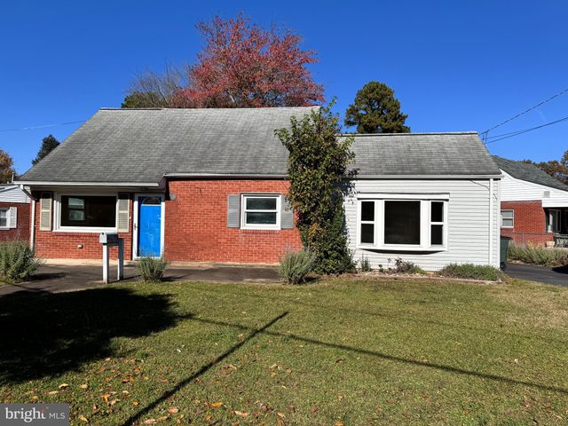 $250,000 | 170 Colburn Drive | Manassas Park