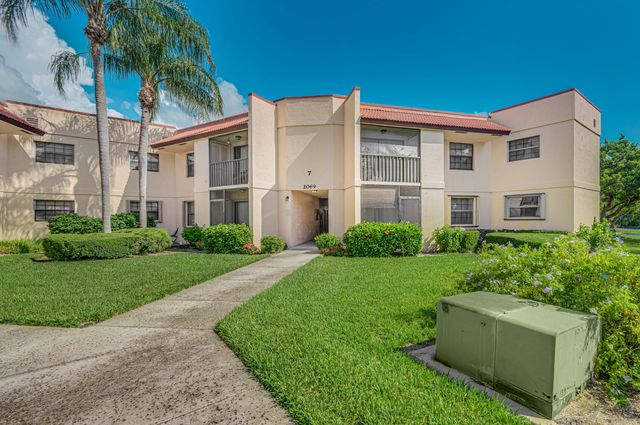 $220,000 | 2069 Northeast Collins Circle, Unit 730 | Jensen Beach