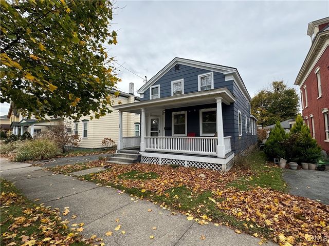 $1,500 | 152 East 4th Street | Oswego