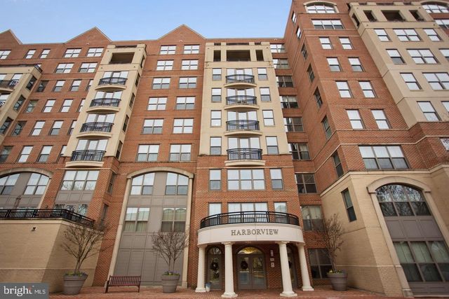 $2,700 | 485 Harbor Side Street, Unit 208 | Belmont Town Center