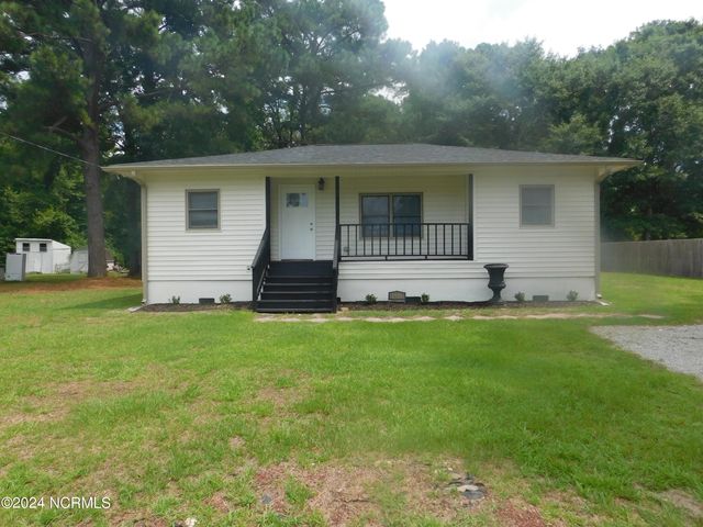 $1,430 | 1916 Evans Street | New Bern