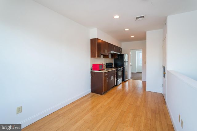 $1,395 | 1927 North 9th Street, Unit B | Hartranft