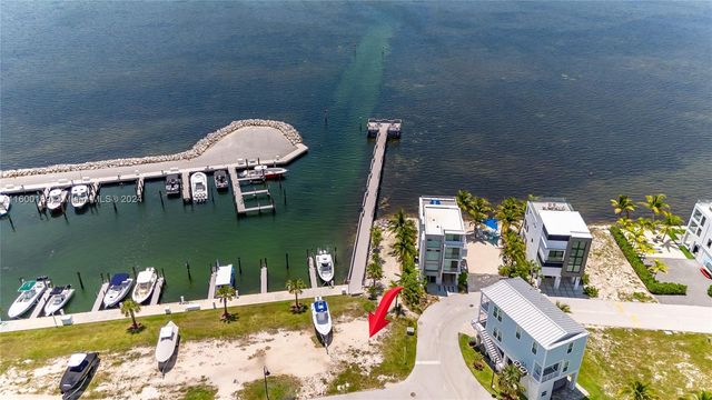 $795,000 | 94825 Overseas Highway, Unit 117 | Key Largo