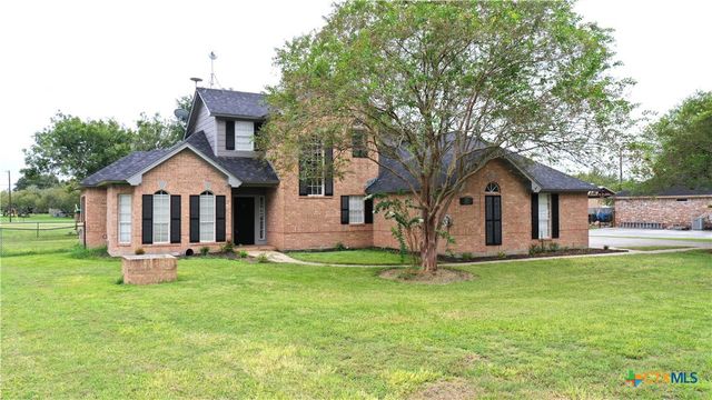 $398,900 | 305 Basswood Street | Mesquitewood Estates