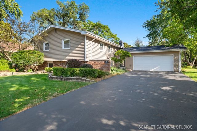 $550,000 | 4 East Gartner Road | Naperville