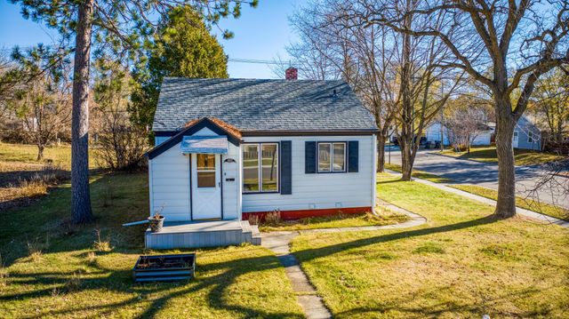 $179,999 | 802 Mississippi Avenue Northwest | Bemidji