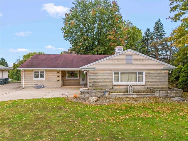 $380,000 | 1373 4th Street | Carroll Township - Washington County