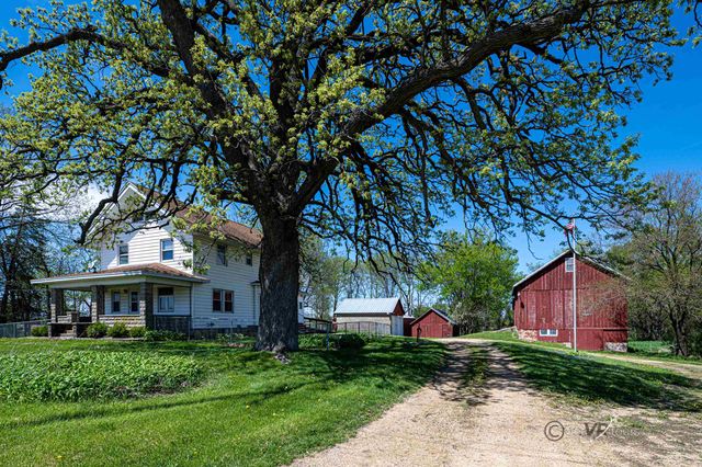 $349,900 | 6844 Highway 20 | Harlem Township - Stephenson County