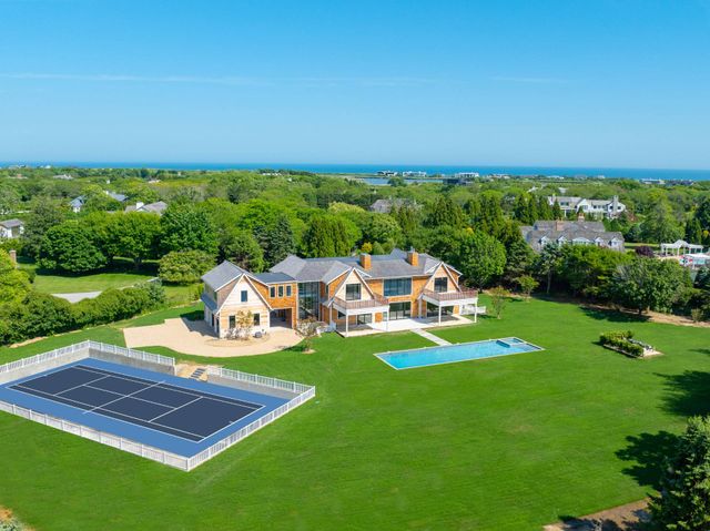 $19,995,000 | 25 Fordune Court | Water Mill South
