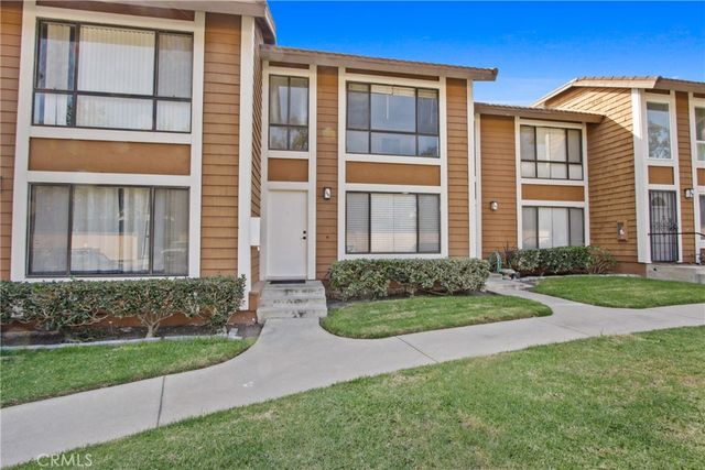 $615,000 | 25885 Trabuco Road, Unit 296 | Cedar Glen