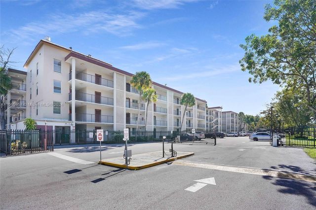 $145,000 | 2650 Northwest 49th Avenue, Unit 225 | Lauderdale Lakes West Gate