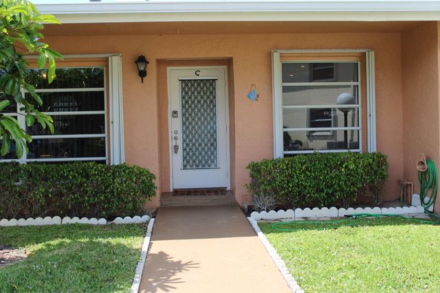 $2,100 | 1700 Northwest 18th Avenue, Unit 48C | Delray Beach