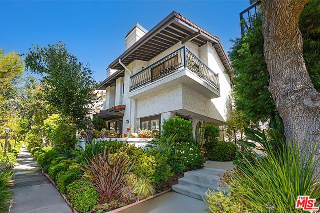 $1,795,000 | 1476 Palisades Drive | Pacific Palisades