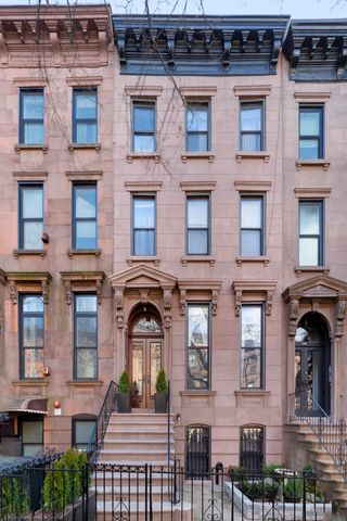 $3,800,000 | 464 5th Street | Park Slope