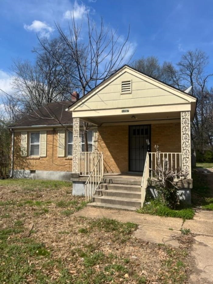 a front view of a house