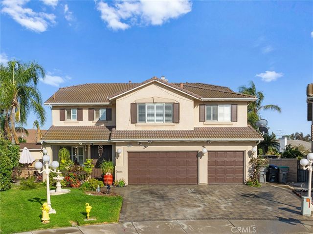 $1,150,000 | 12639 Thoroughbred Court | Eastvale