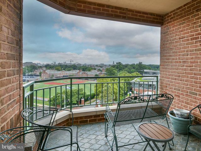 $449,900 | 3801 Canterbury Road, Unit 710 | Tuscany-Canterbury