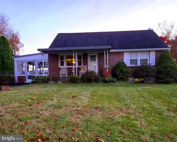 $299,900 | 48 Wenrich Avenue | South Heidelberg Township - Berks County