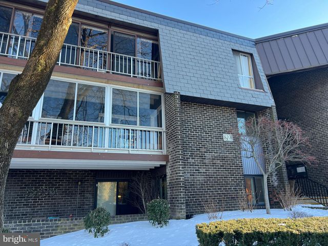 $218,500 | 12 Stonehenge Circle, Unit 121 | Pikesville